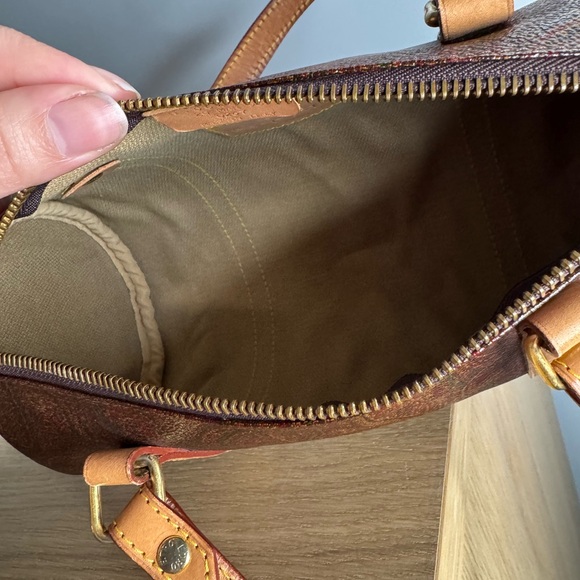 Vintage Etro Milano barrel handbag - Picture 9 of 15